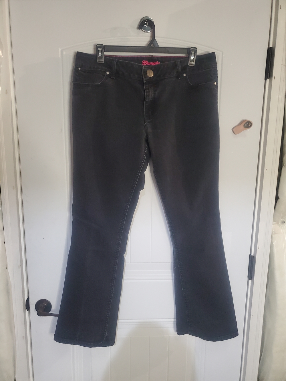 Wrangler Women’s Black Bootcut Jeans